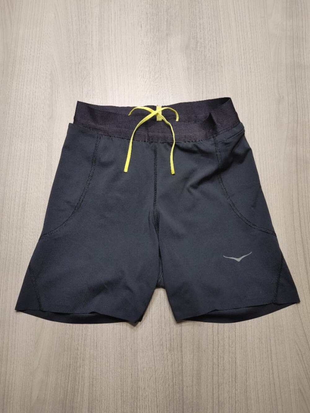 Women's Hoka Novafly 6'' Knit Running Shorts M